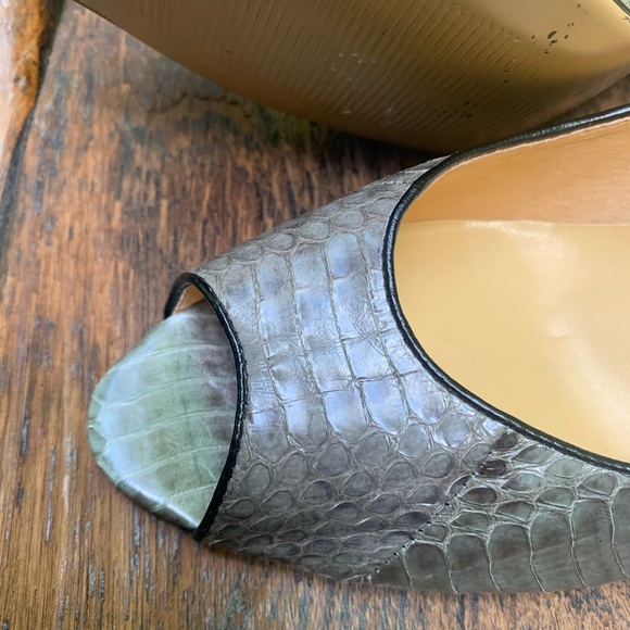 VICKIE Hong Kong Snakeskin Peep-Toe Pumps - Picture 4 of 12